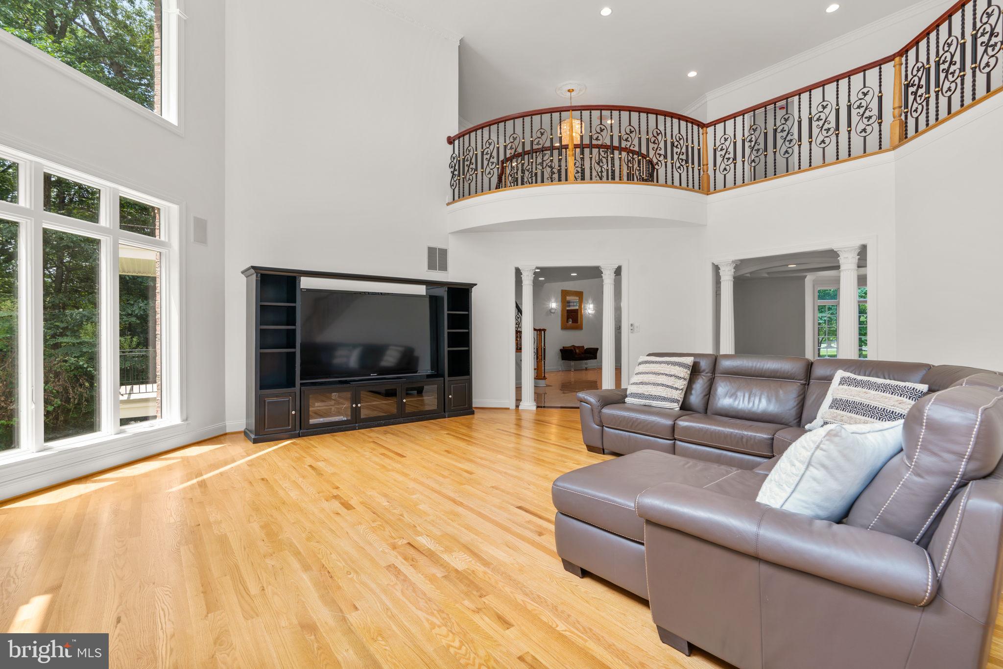 3081 Emerald Valley Rd