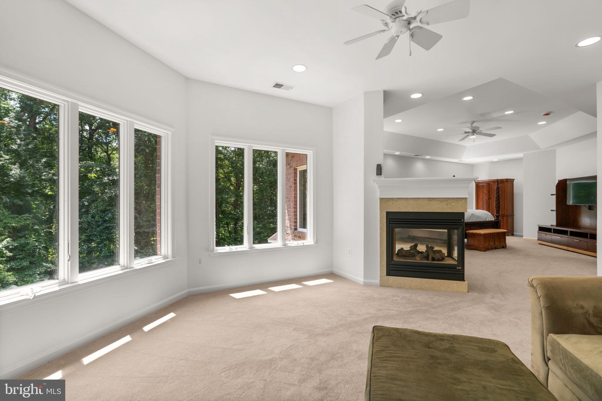 3081 Emerald Valley Rd