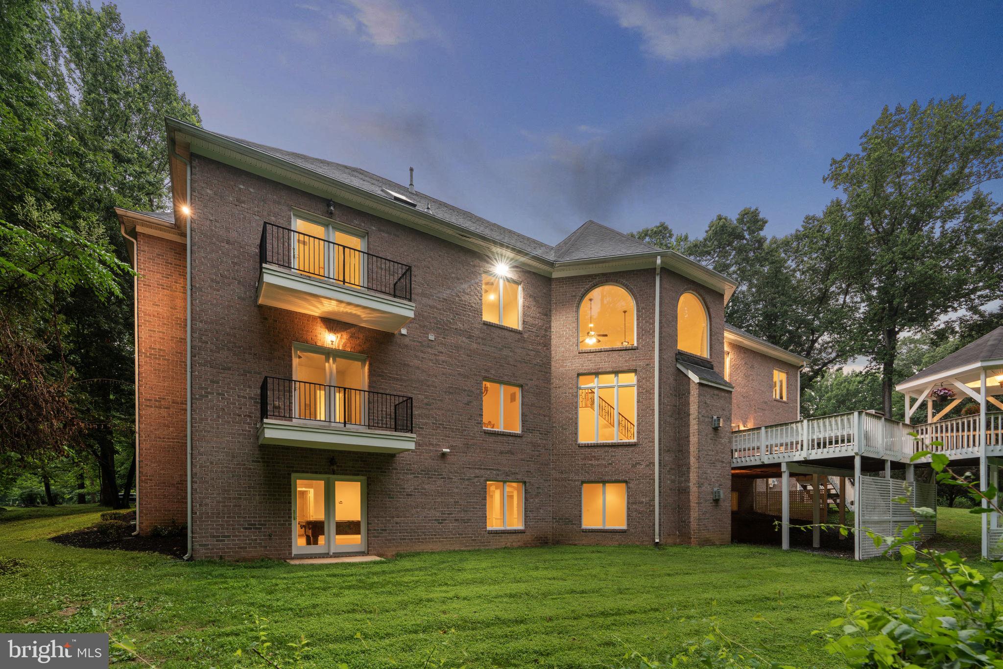 3081 Emerald Valley Rd