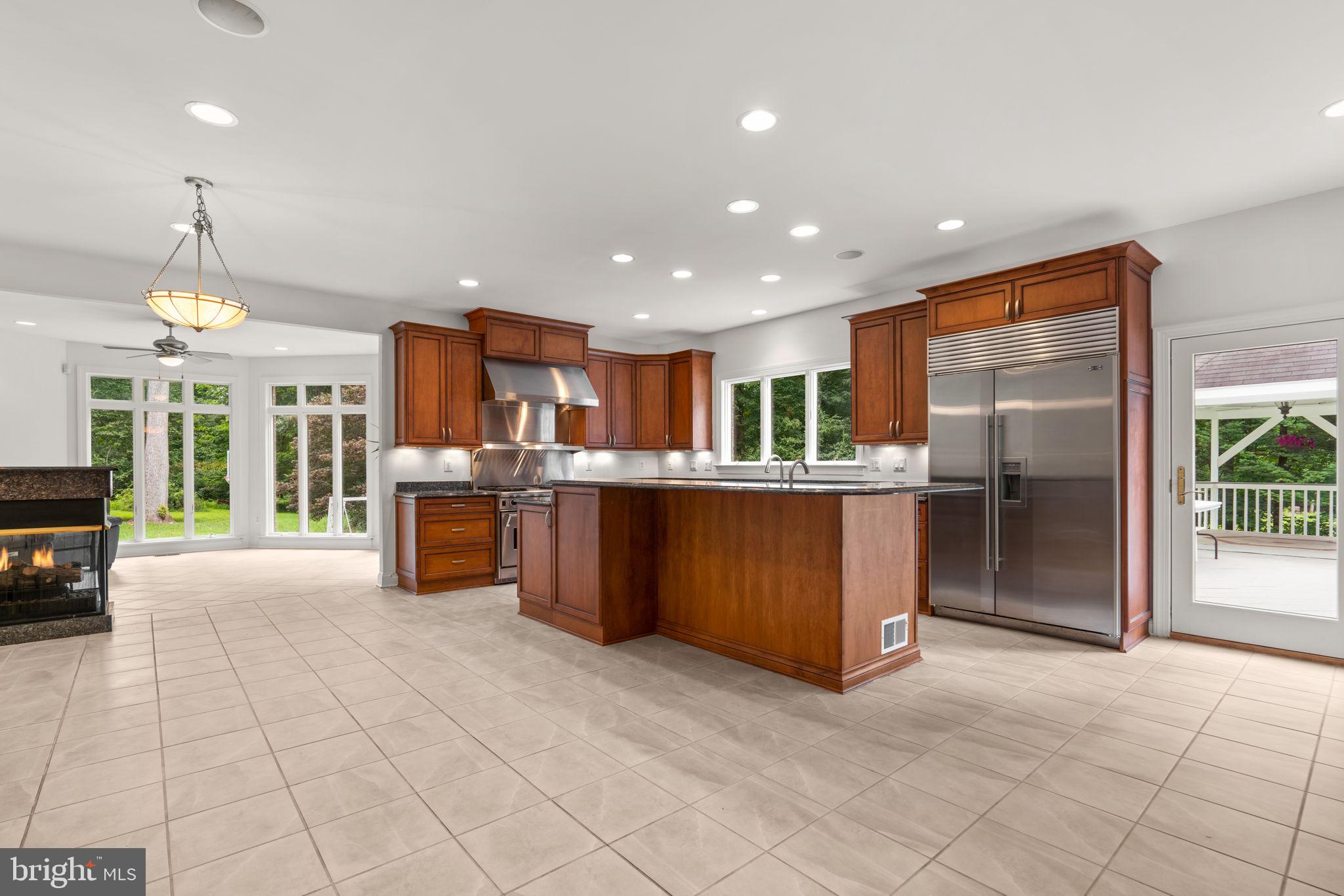 3081 Emerald Valley Rd