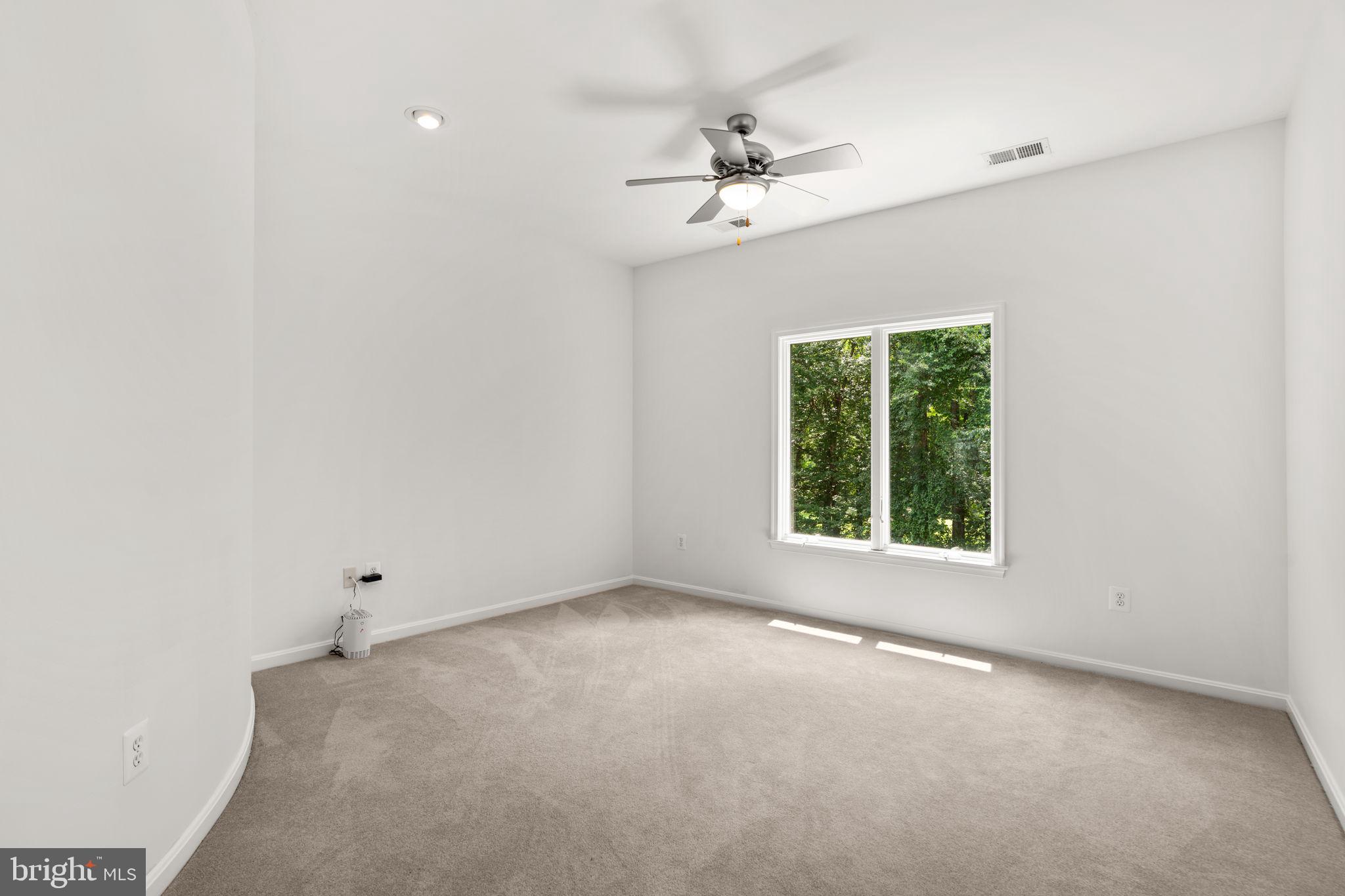 3081 Emerald Valley Rd