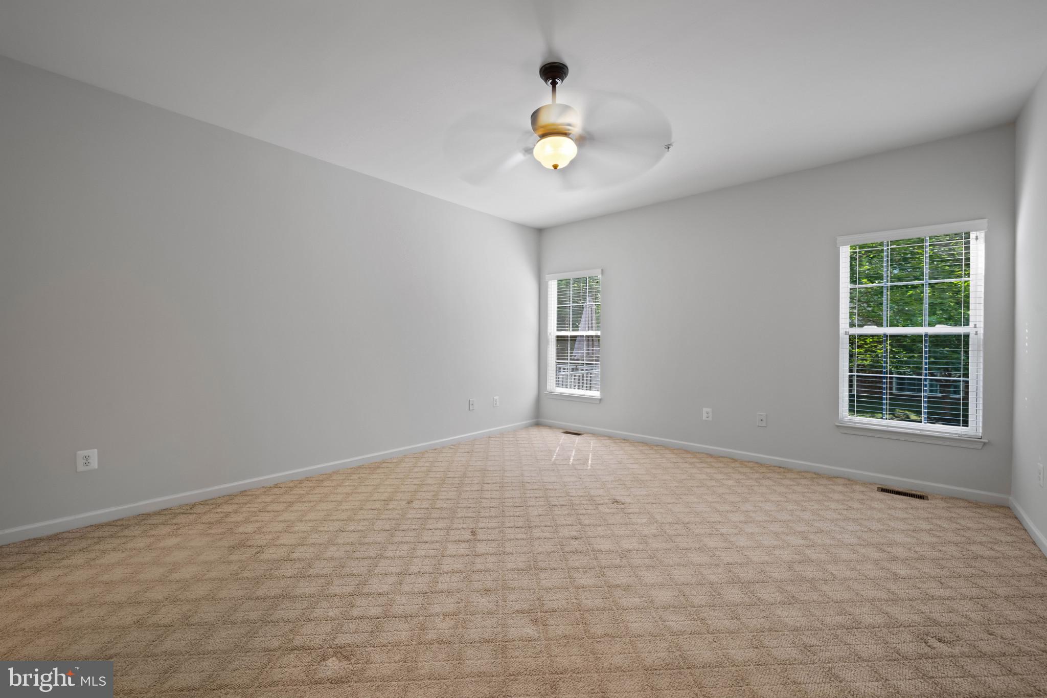 3025 Homeland Way #118