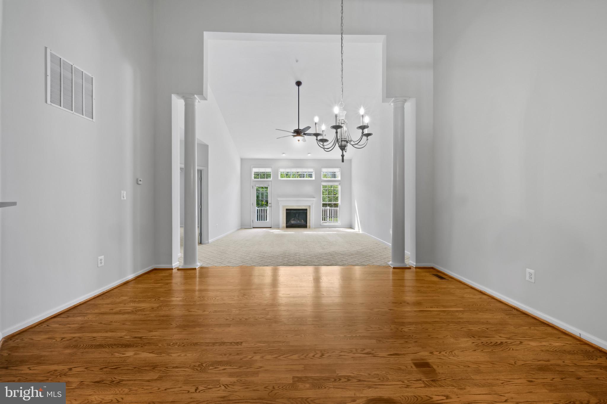 3025 Homeland Way #118