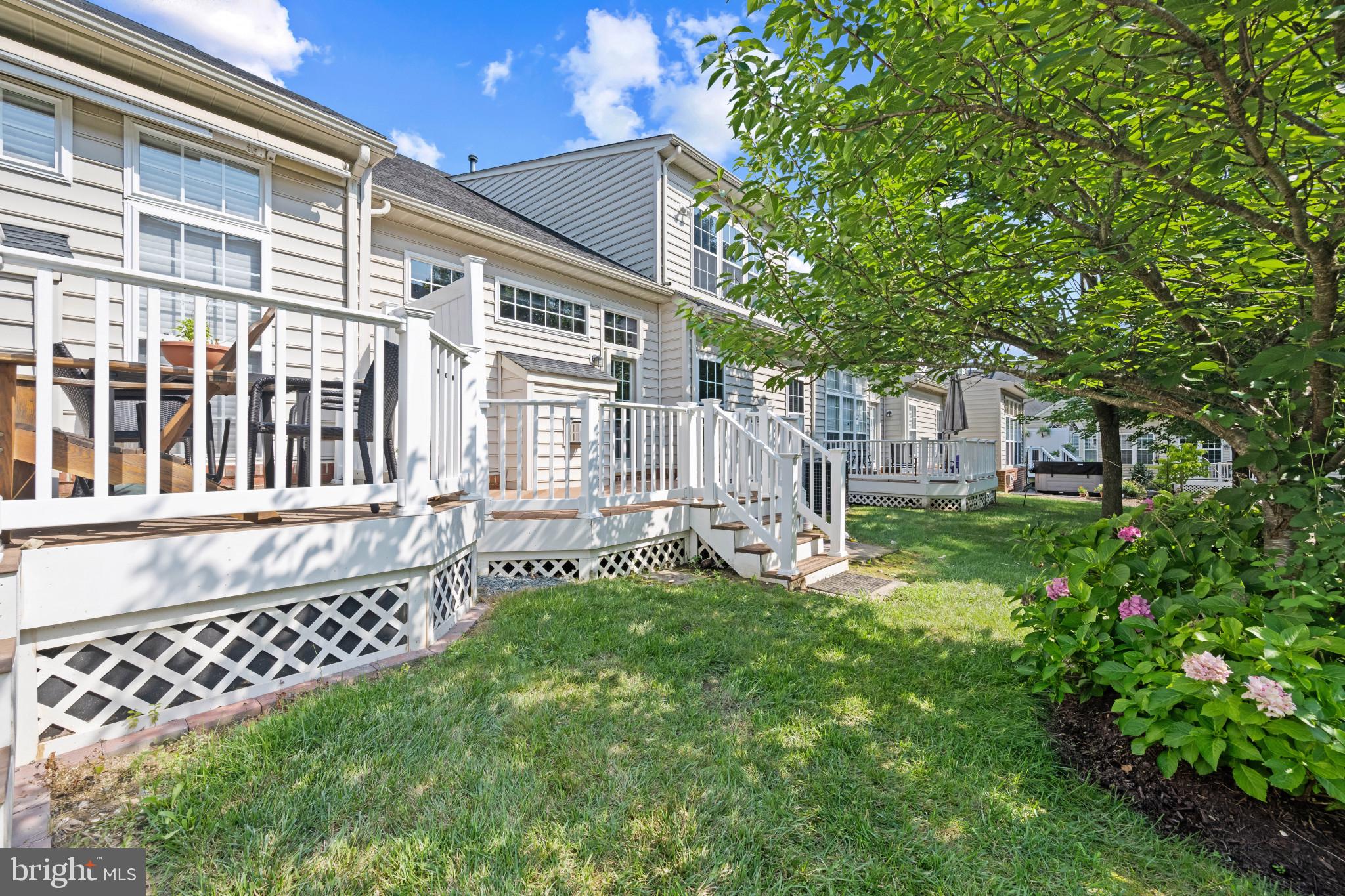 3025 Homeland Way #118