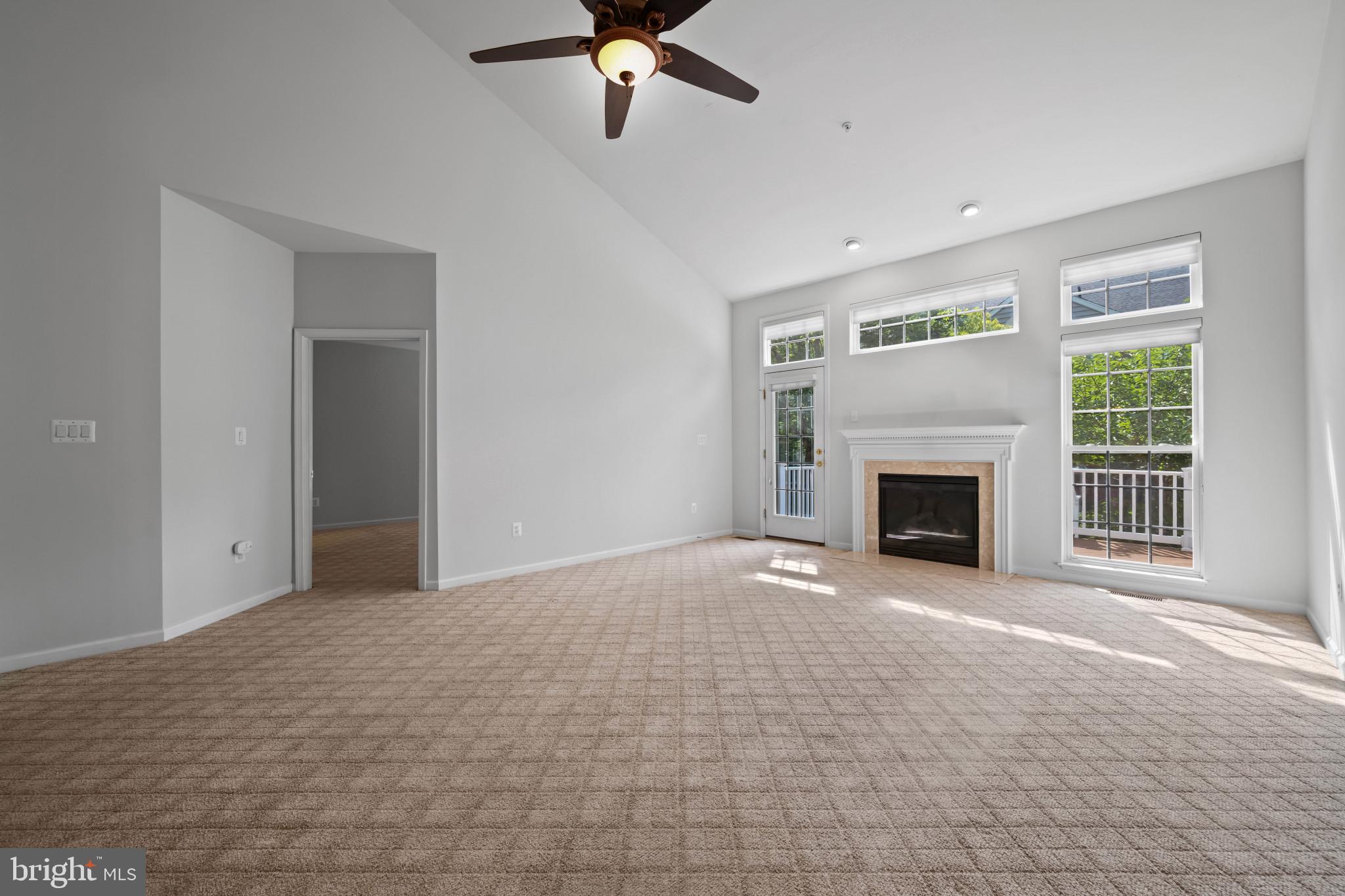 3025 Homeland Way #118