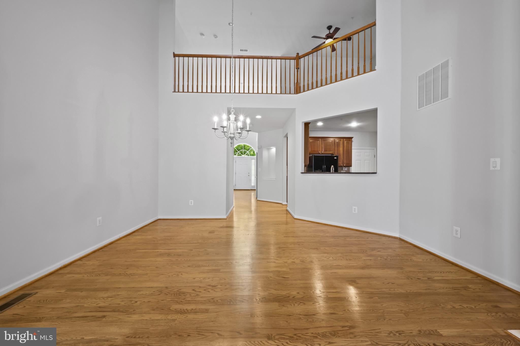 3025 Homeland Way #118