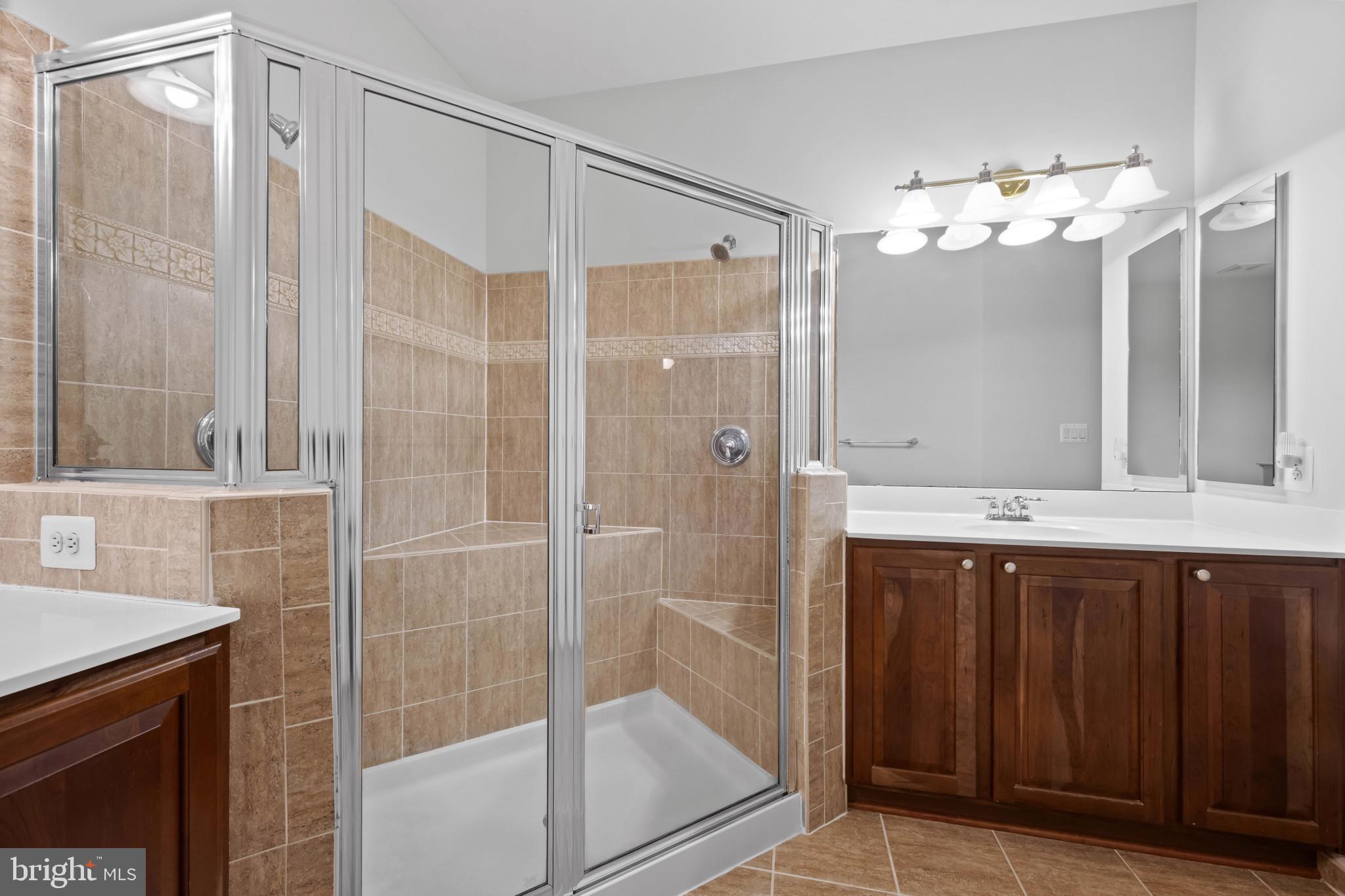 3025 Homeland Way #118