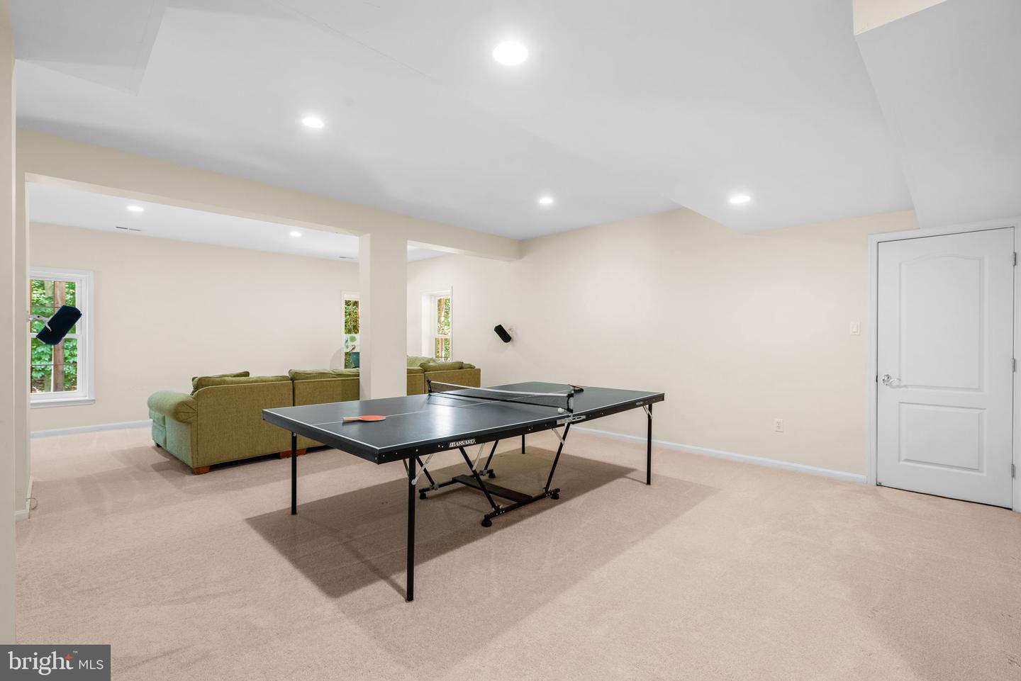 2240 Ballard Way