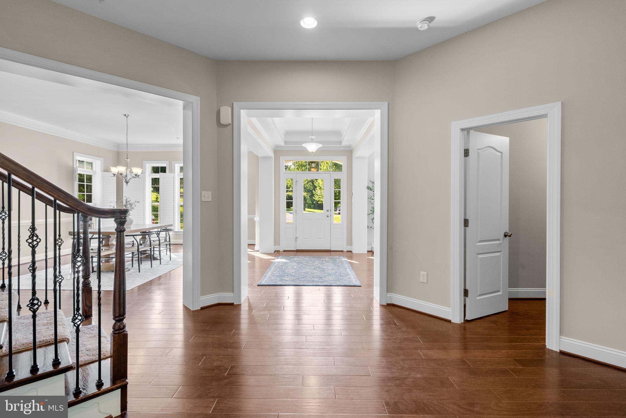 11040 Fuzzy Hollow Way