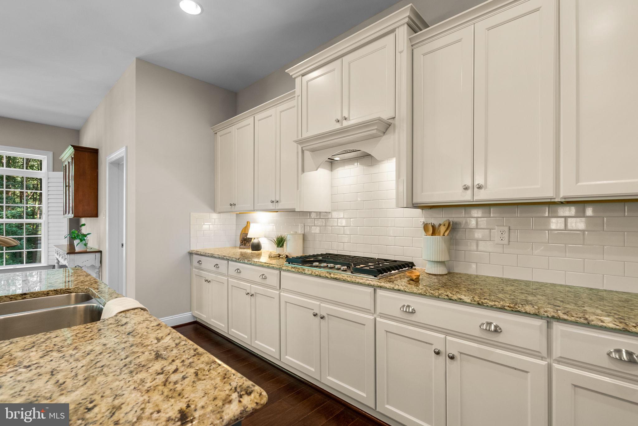 11040 Fuzzy Hollow Way