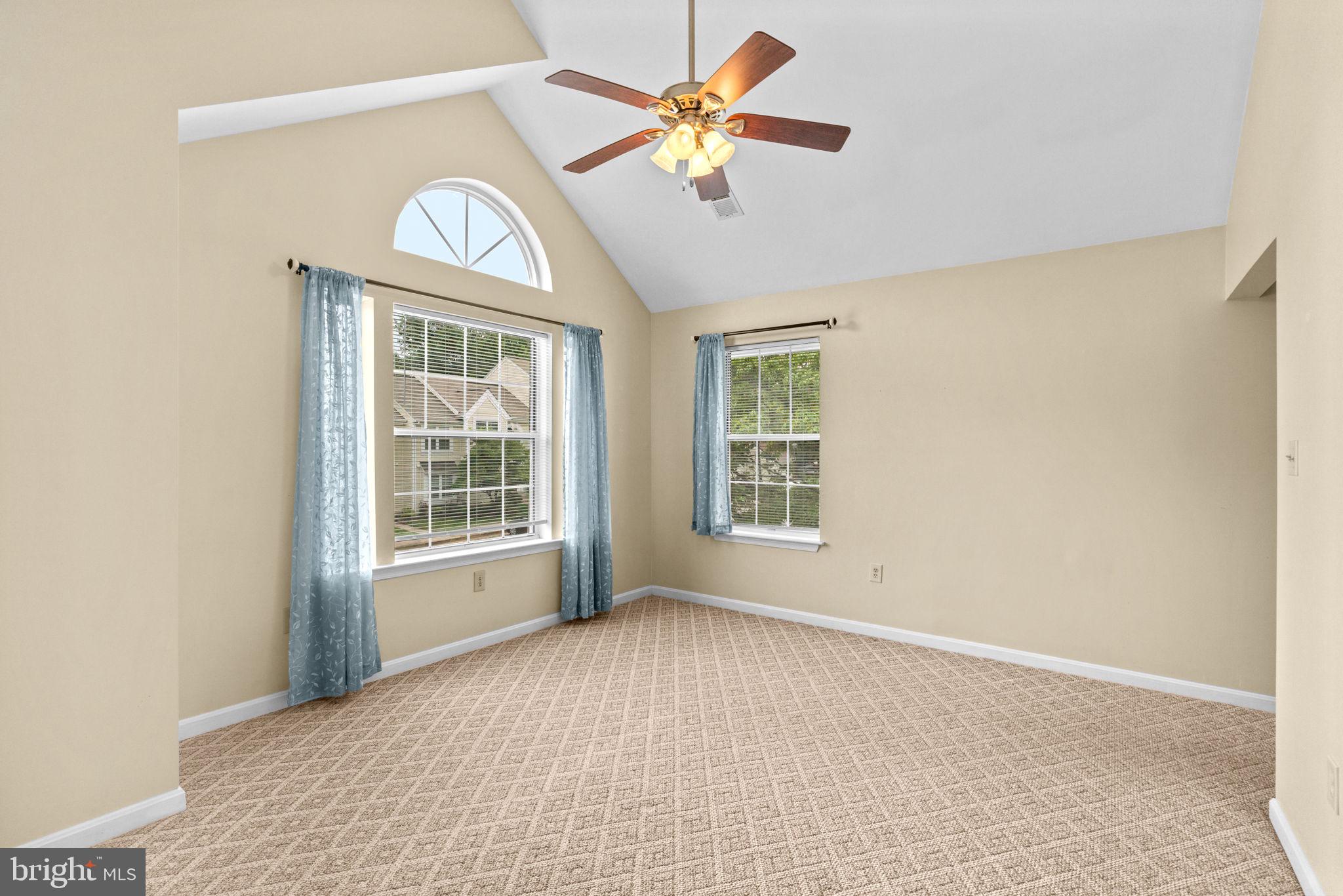 8540 HARVEST VIEW CT