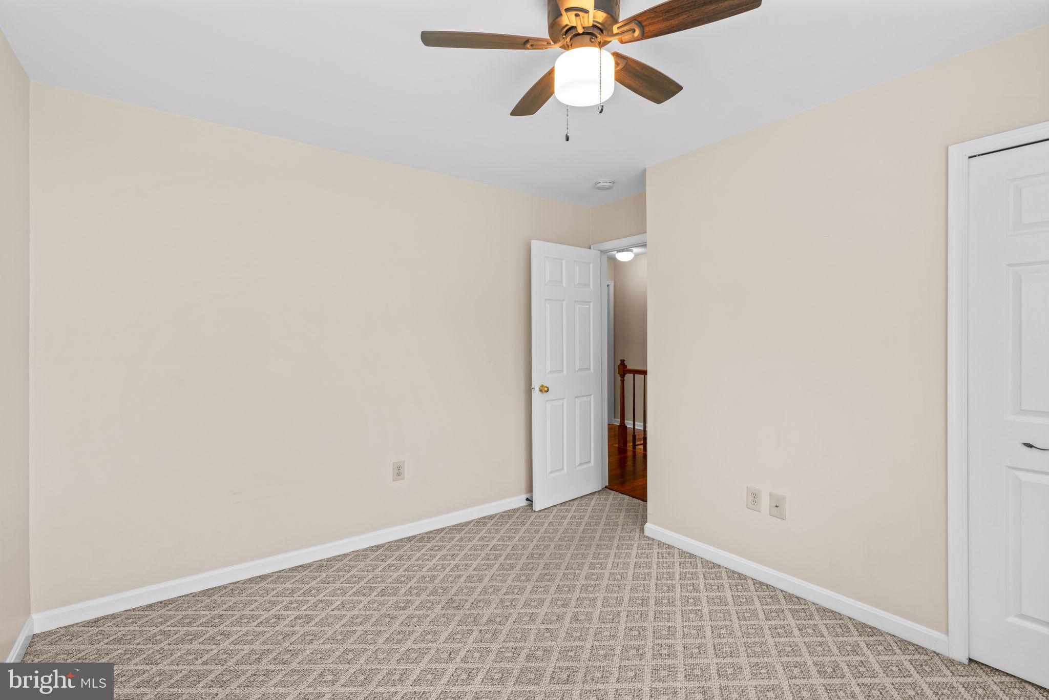 8540 HARVEST VIEW CT