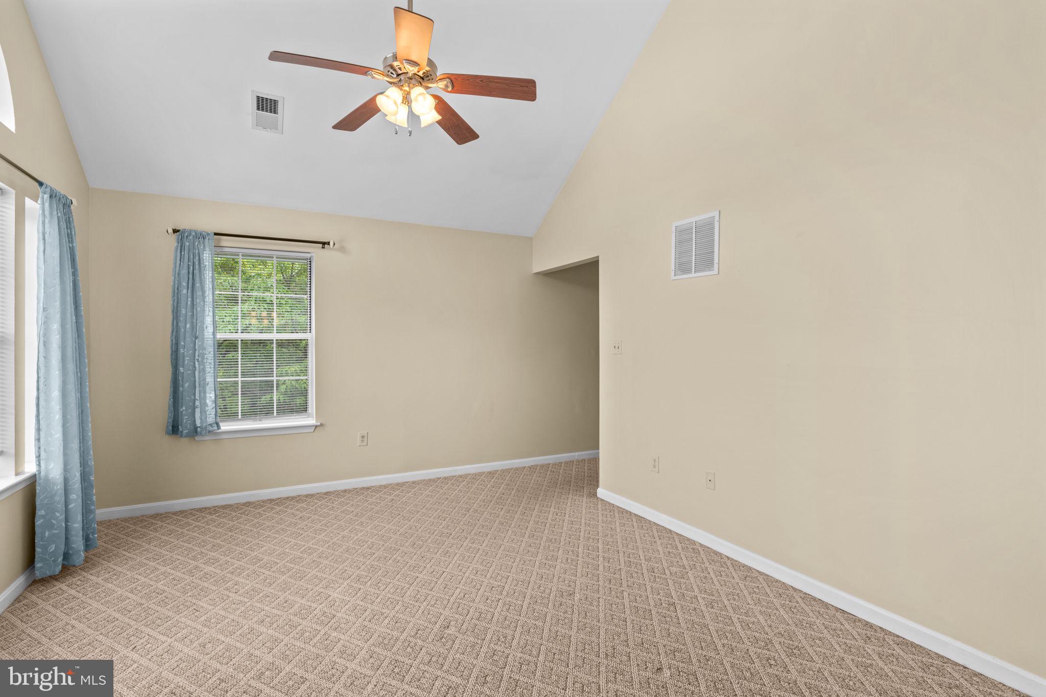 8540 HARVEST VIEW CT