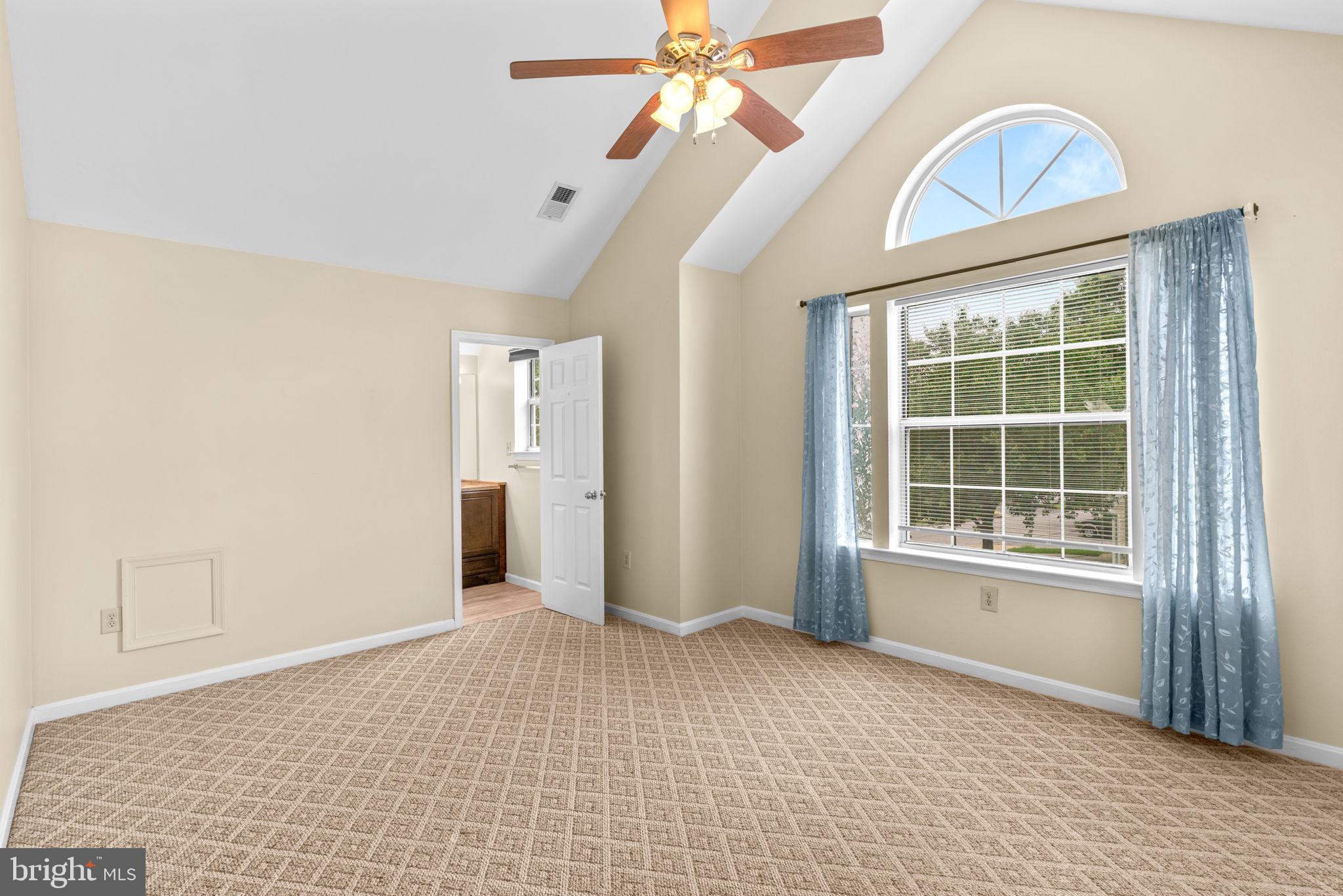 8540 HARVEST VIEW CT