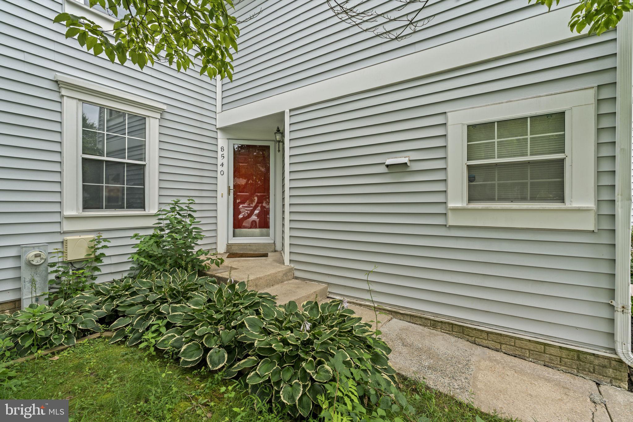 8540 HARVEST VIEW CT