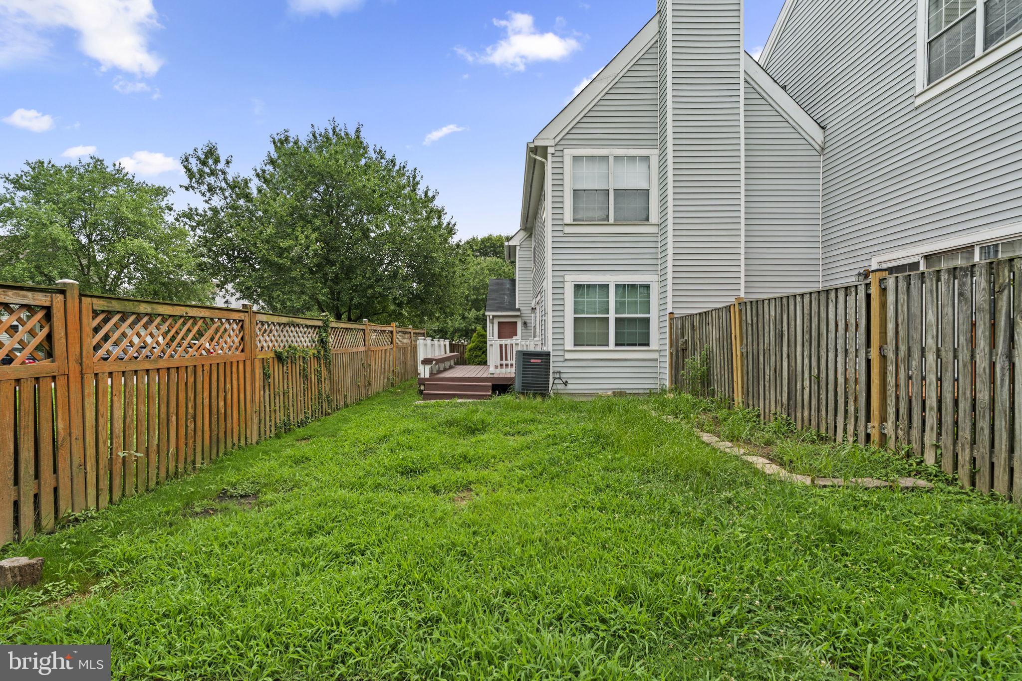 8540 HARVEST VIEW CT