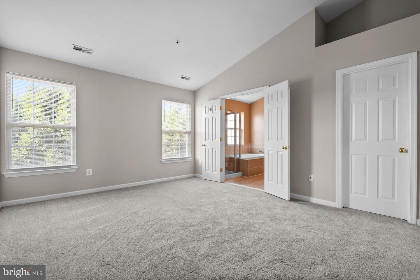 7129 WATER OAK RD #116