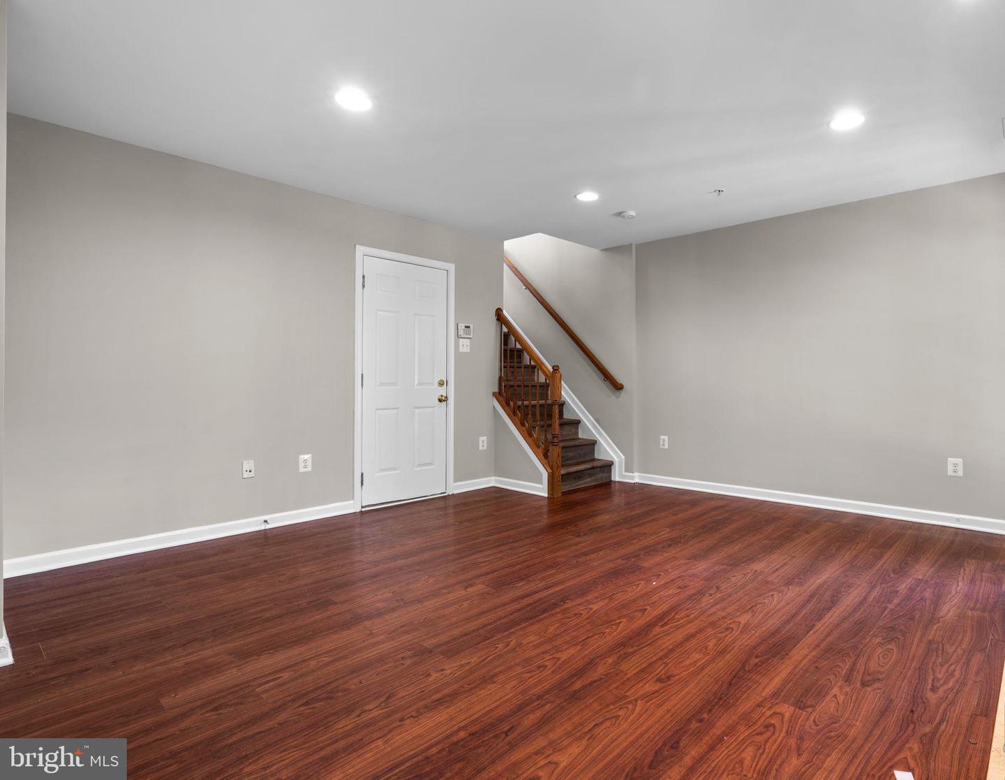 7129 WATER OAK RD #116