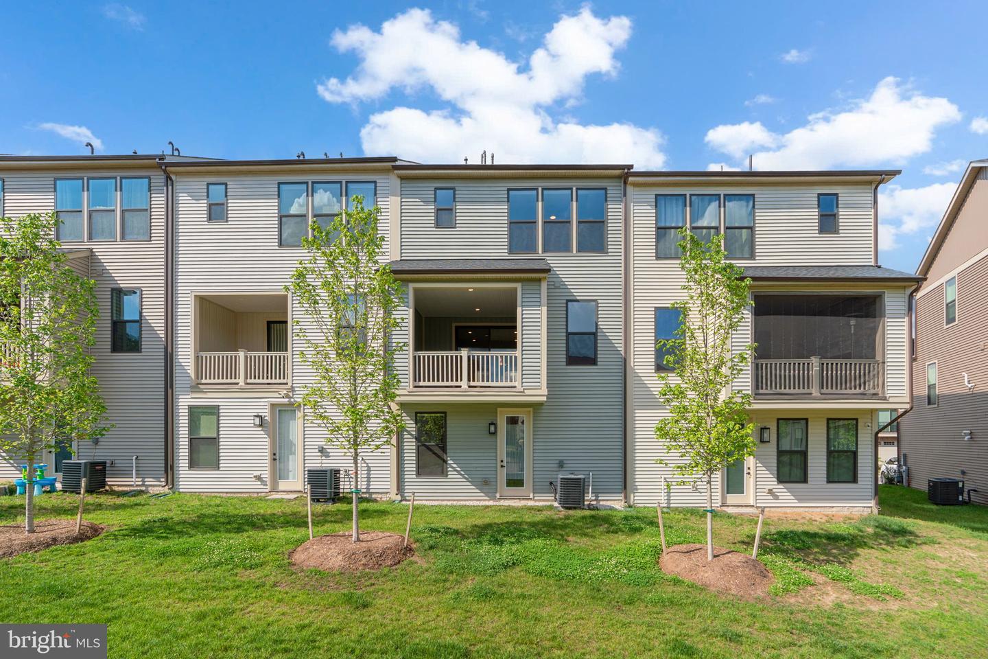 7410 Plainview Ter