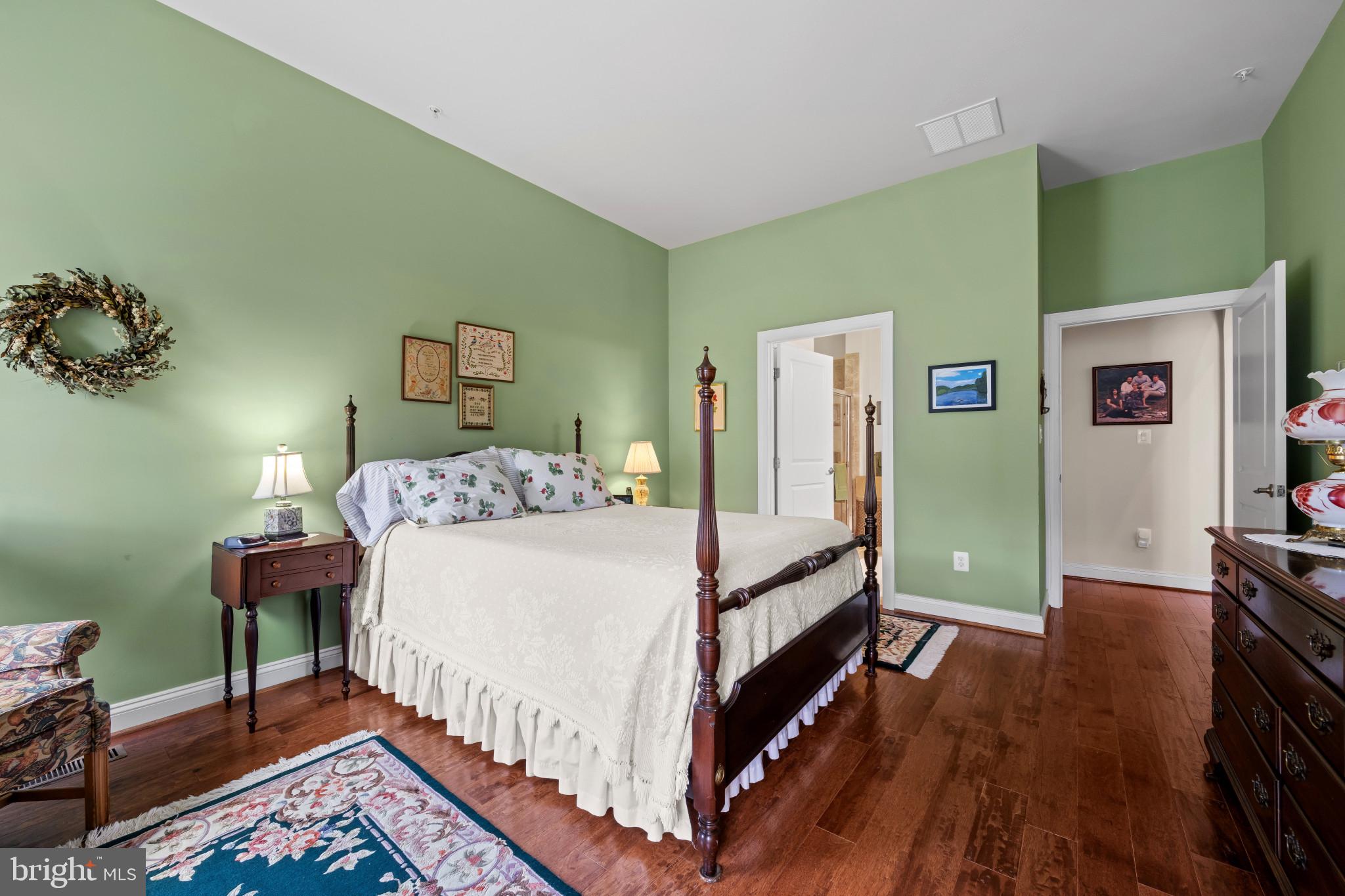 2417 Walking Janelle Way