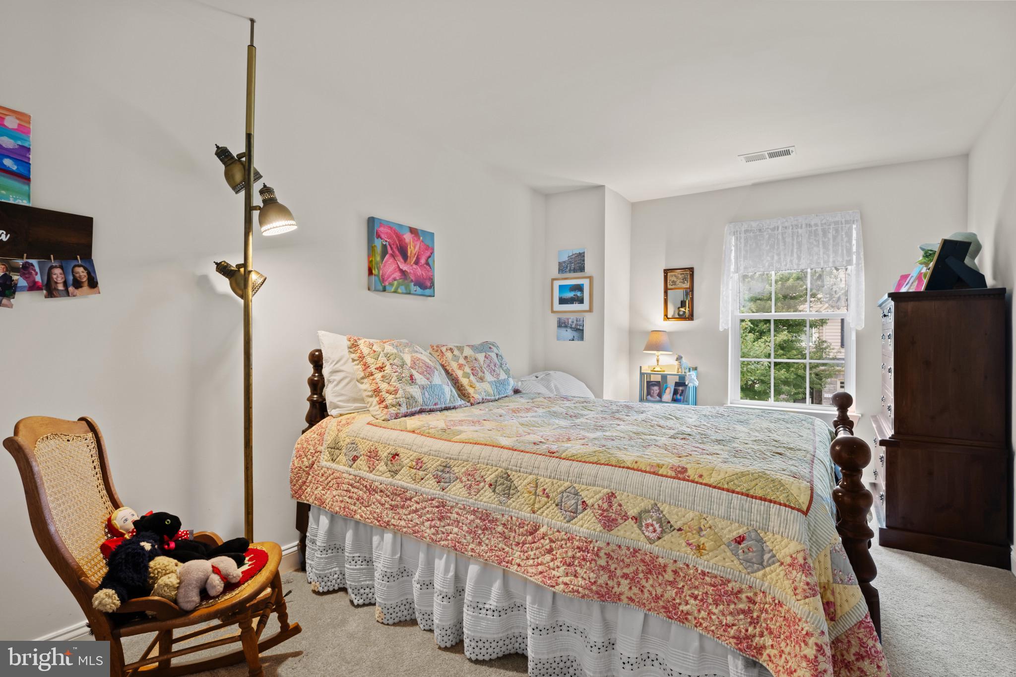 2417 Walking Janelle Way