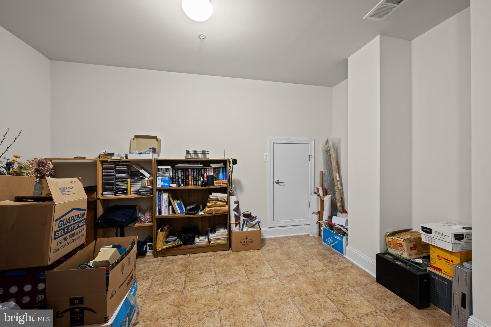 2417 Walking Janelle Way