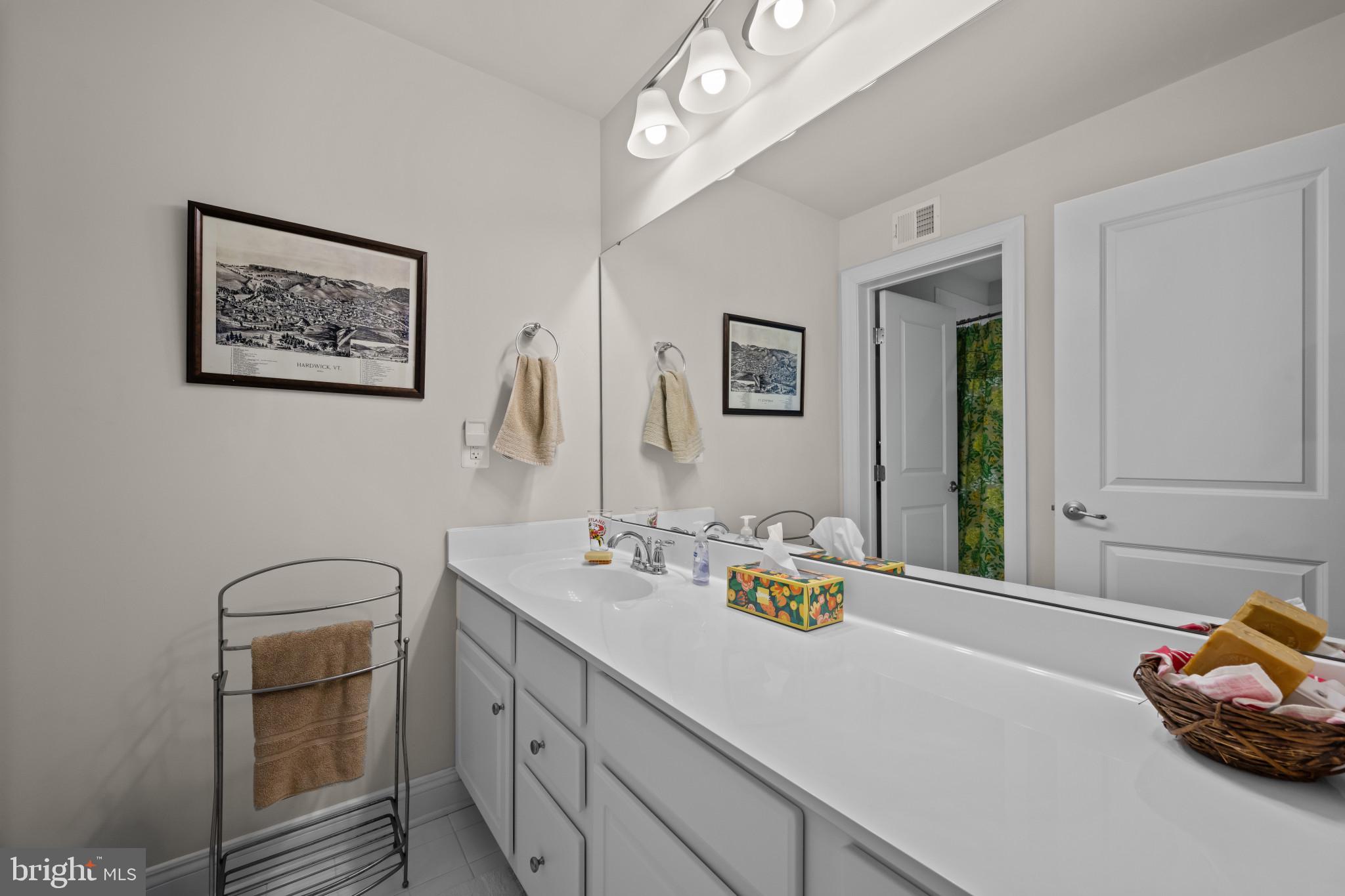 2417 Walking Janelle Way