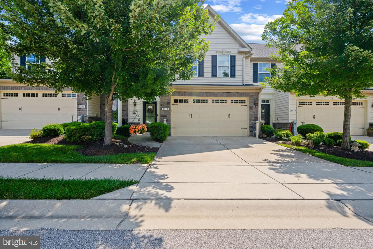 2417 Walking Janelle Way