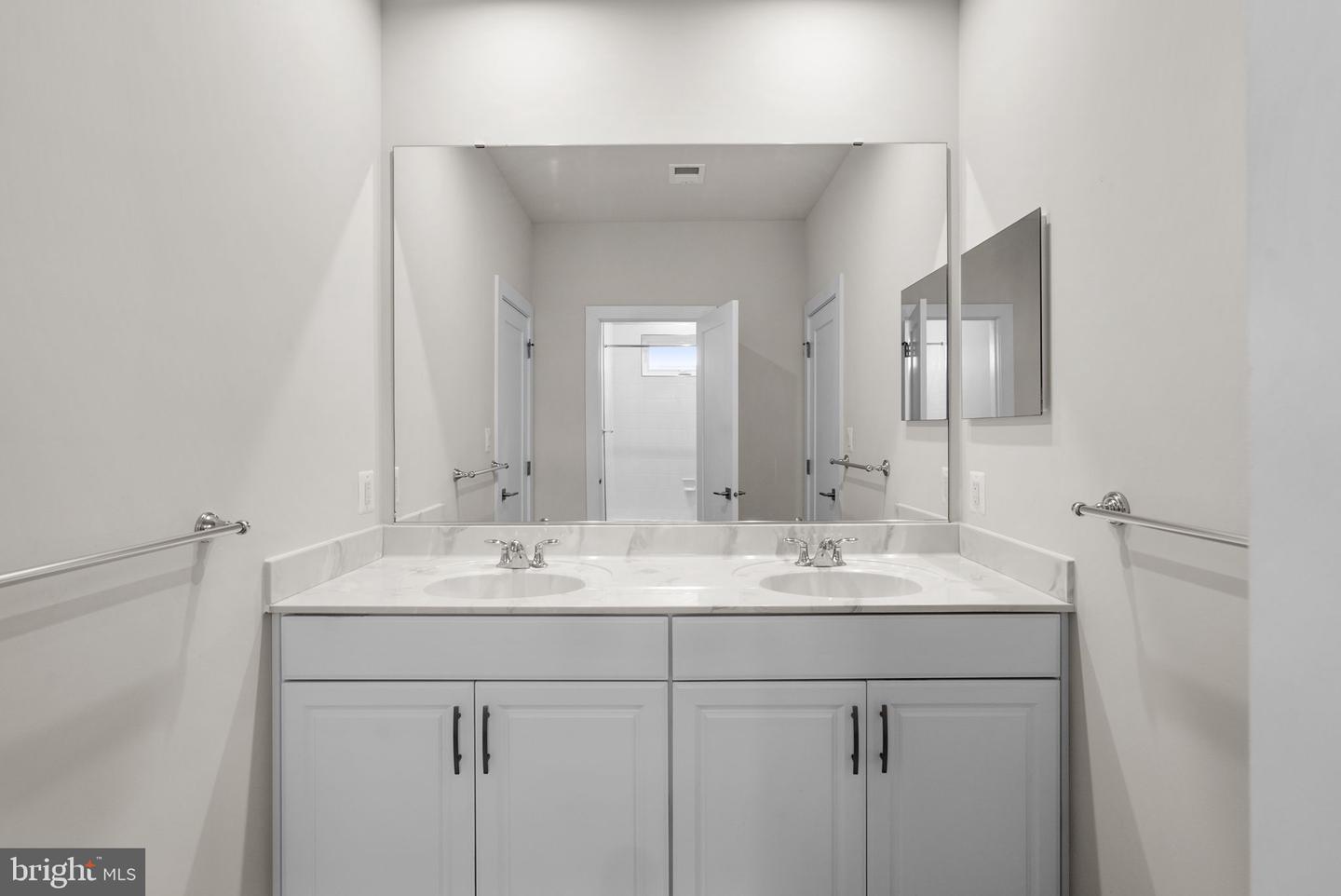 15620 Linden Grove Lane