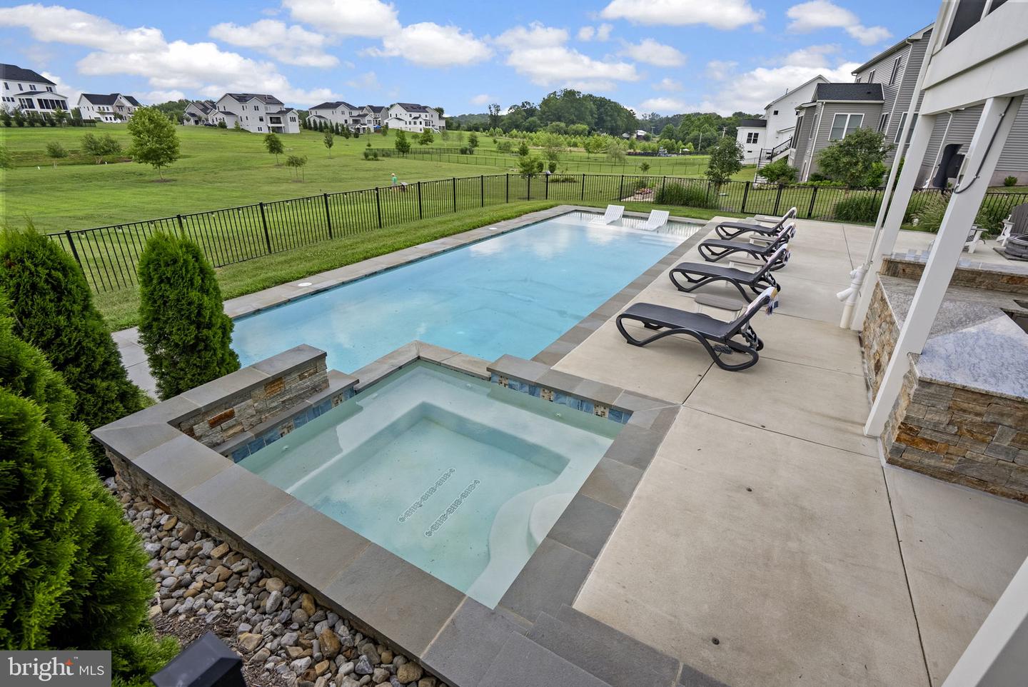 15620 Linden Grove Lane