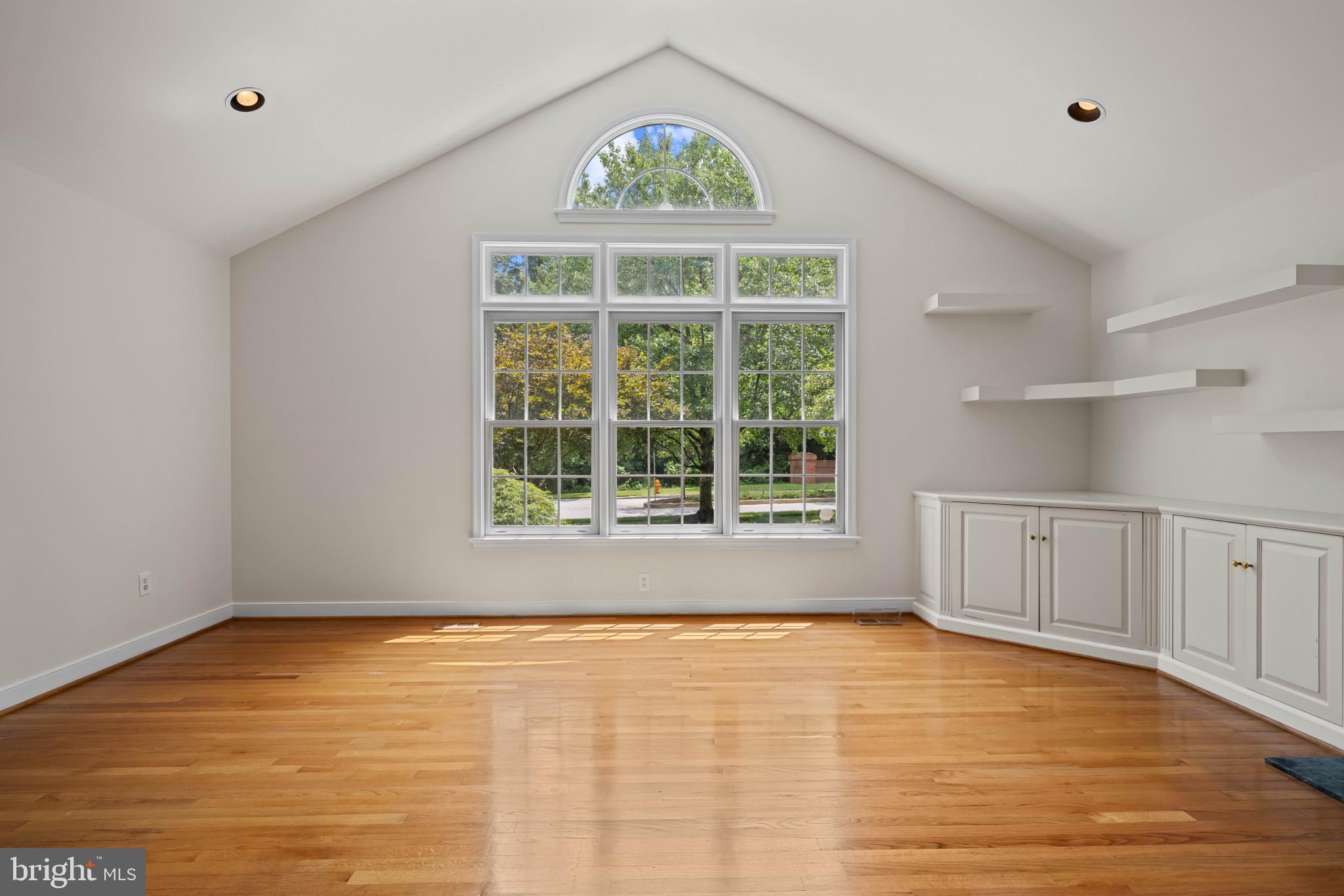 5001 Straight Star Pl