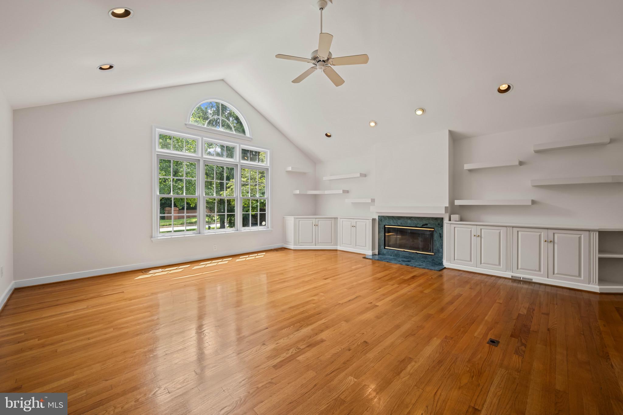 5001 Straight Star Pl