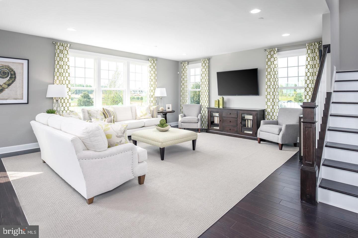 3676 Westmount Pkwy