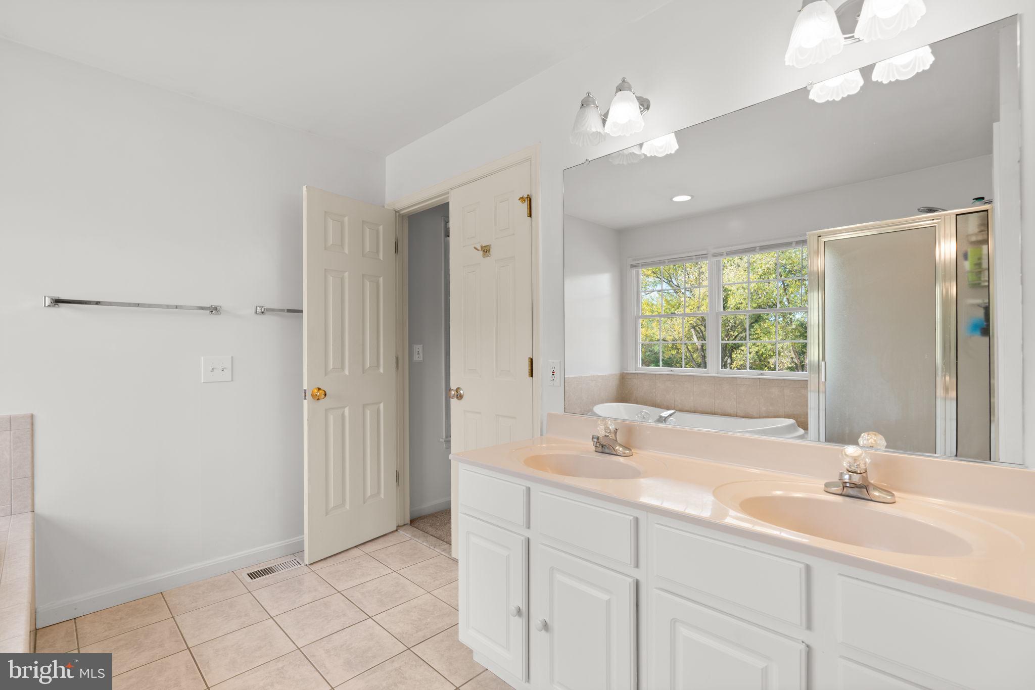 16020 FIELDS END COURT