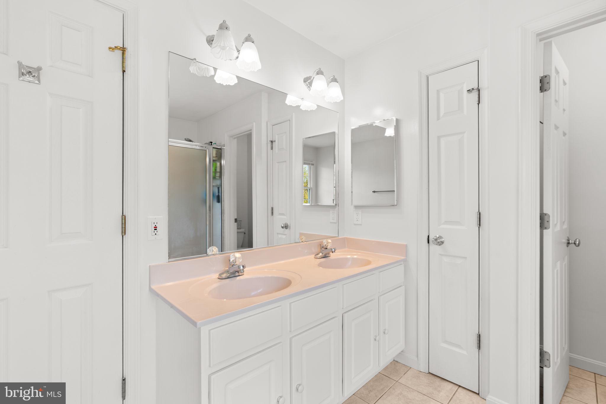 16020 FIELDS END COURT