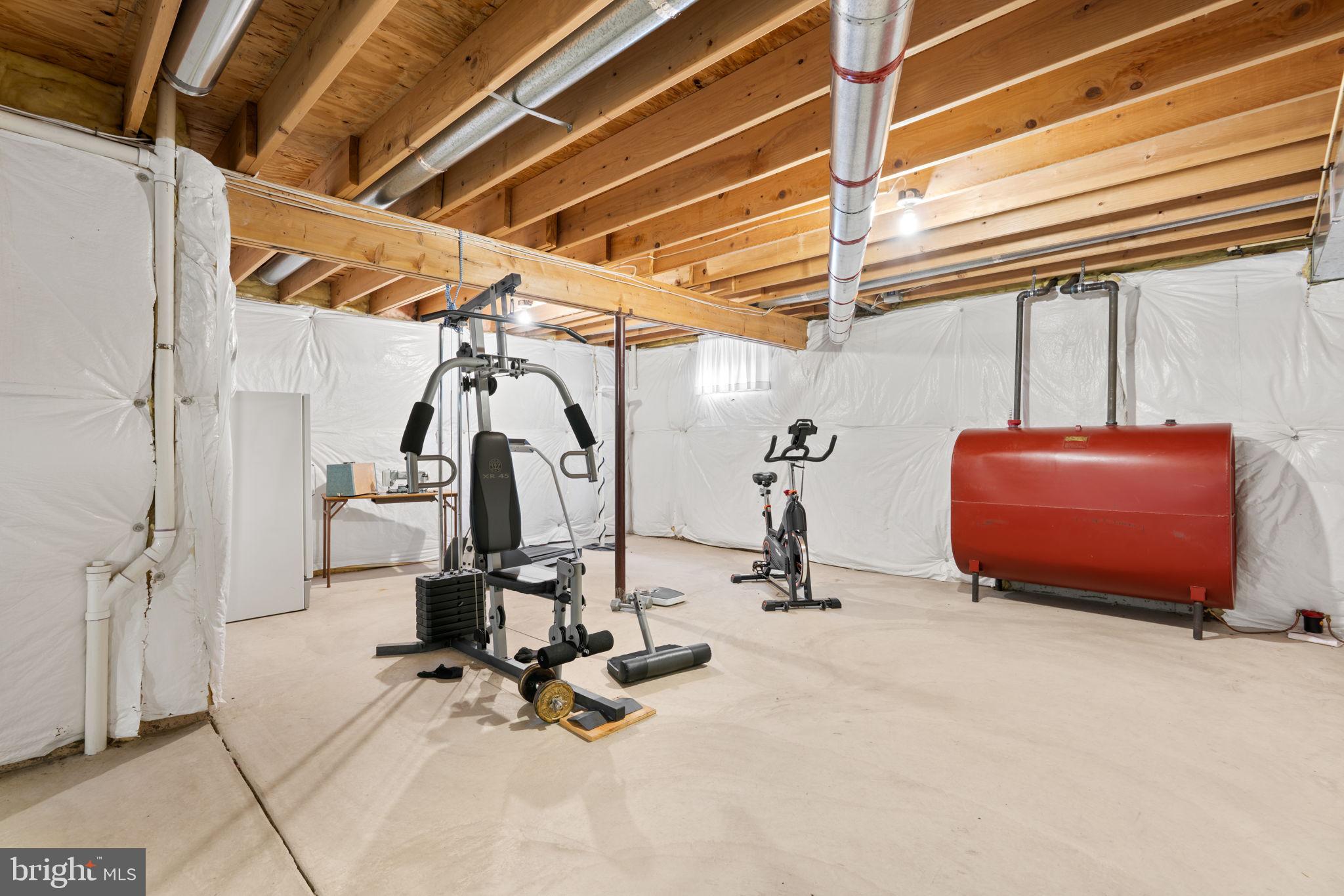 16020 FIELDS END COURT