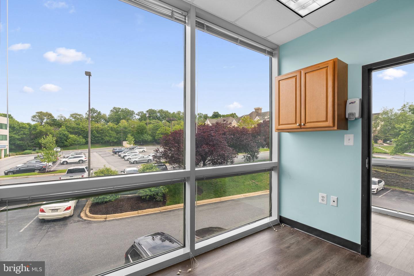 8860 Columbia 100 Pkwy #211 & 212