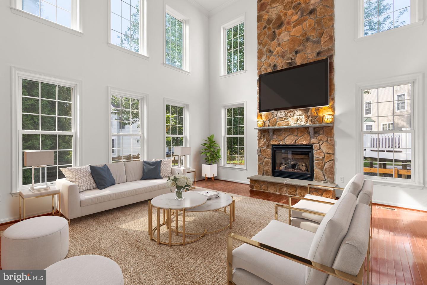 10120 Summer Glow Walk