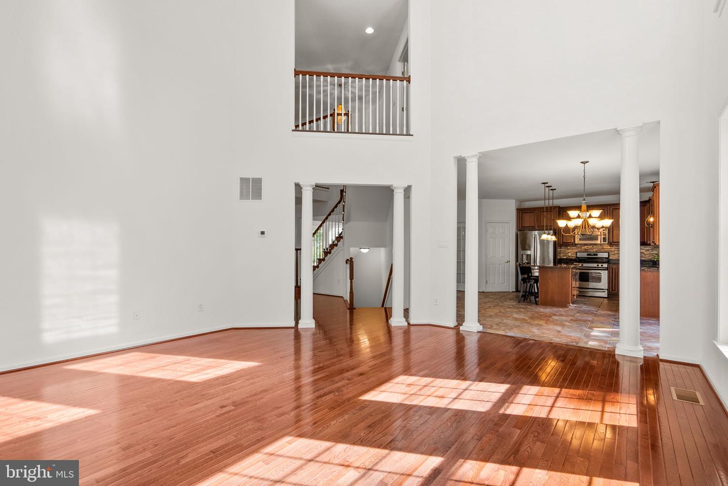 10120 Summer Glow Walk