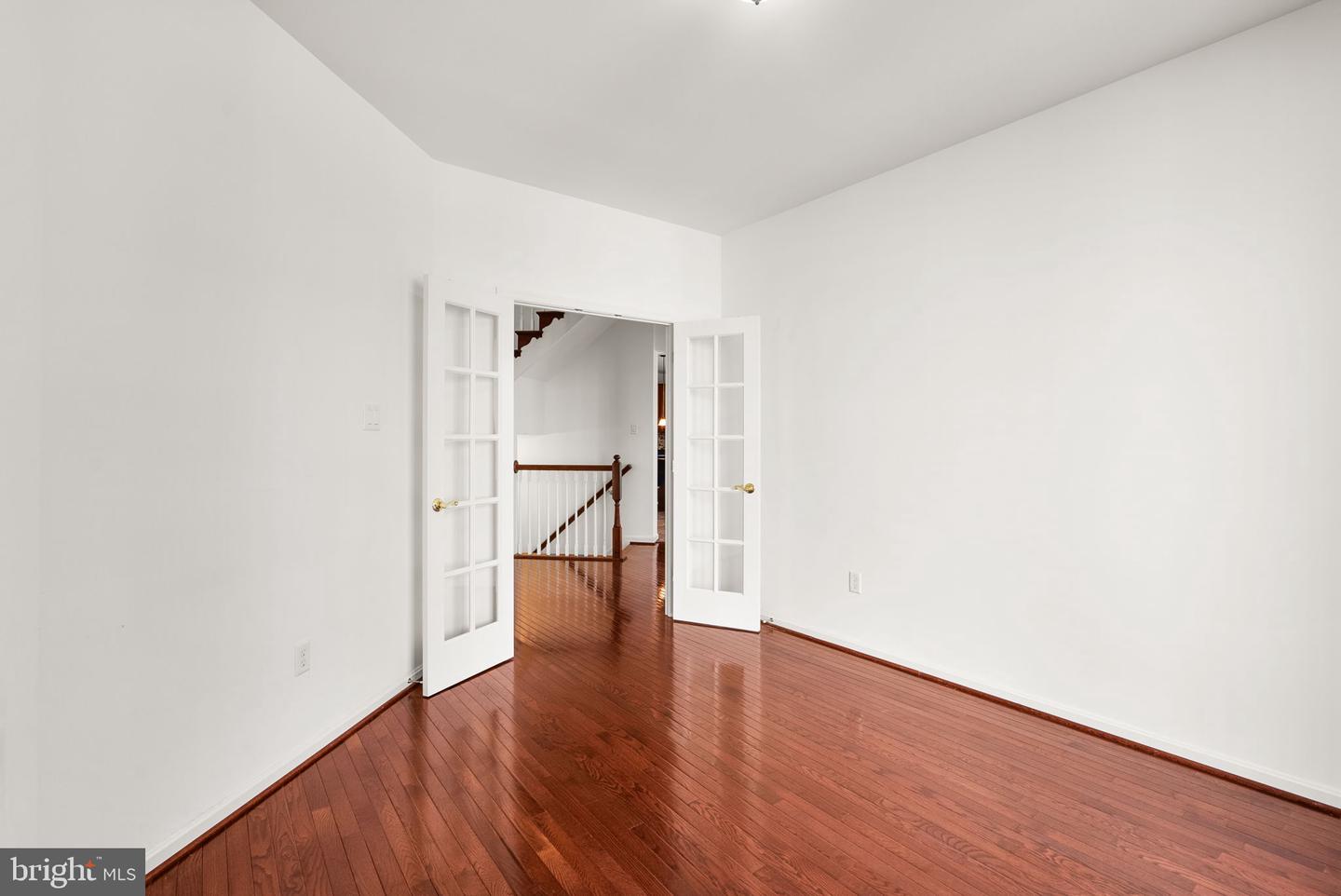 10120 Summer Glow Walk