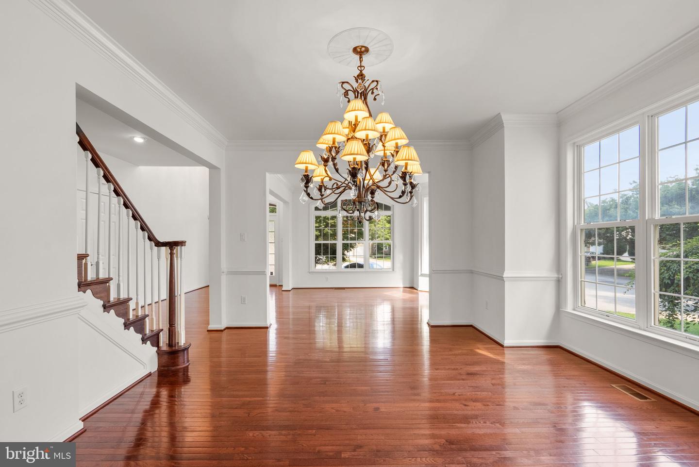 10120 Summer Glow Walk