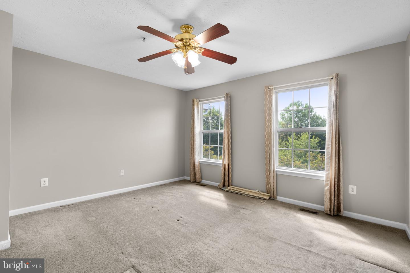 8839 Hawthorne Ct