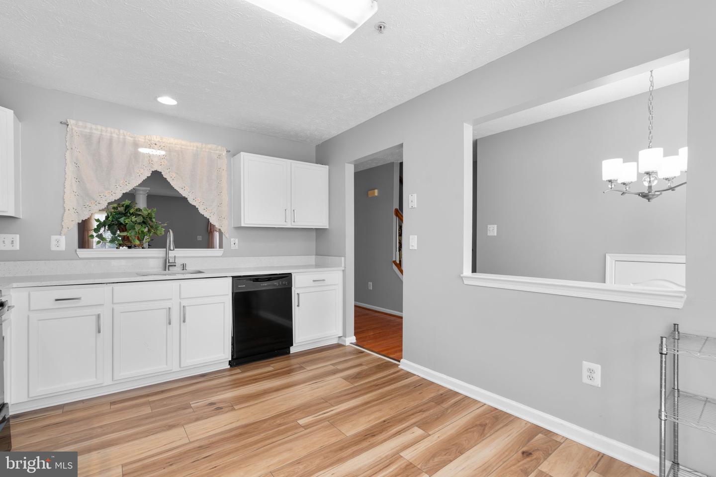 8839 Hawthorne Ct