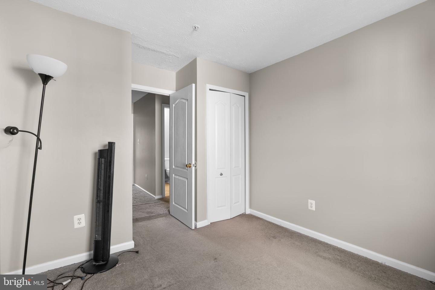 8839 Hawthorne Ct