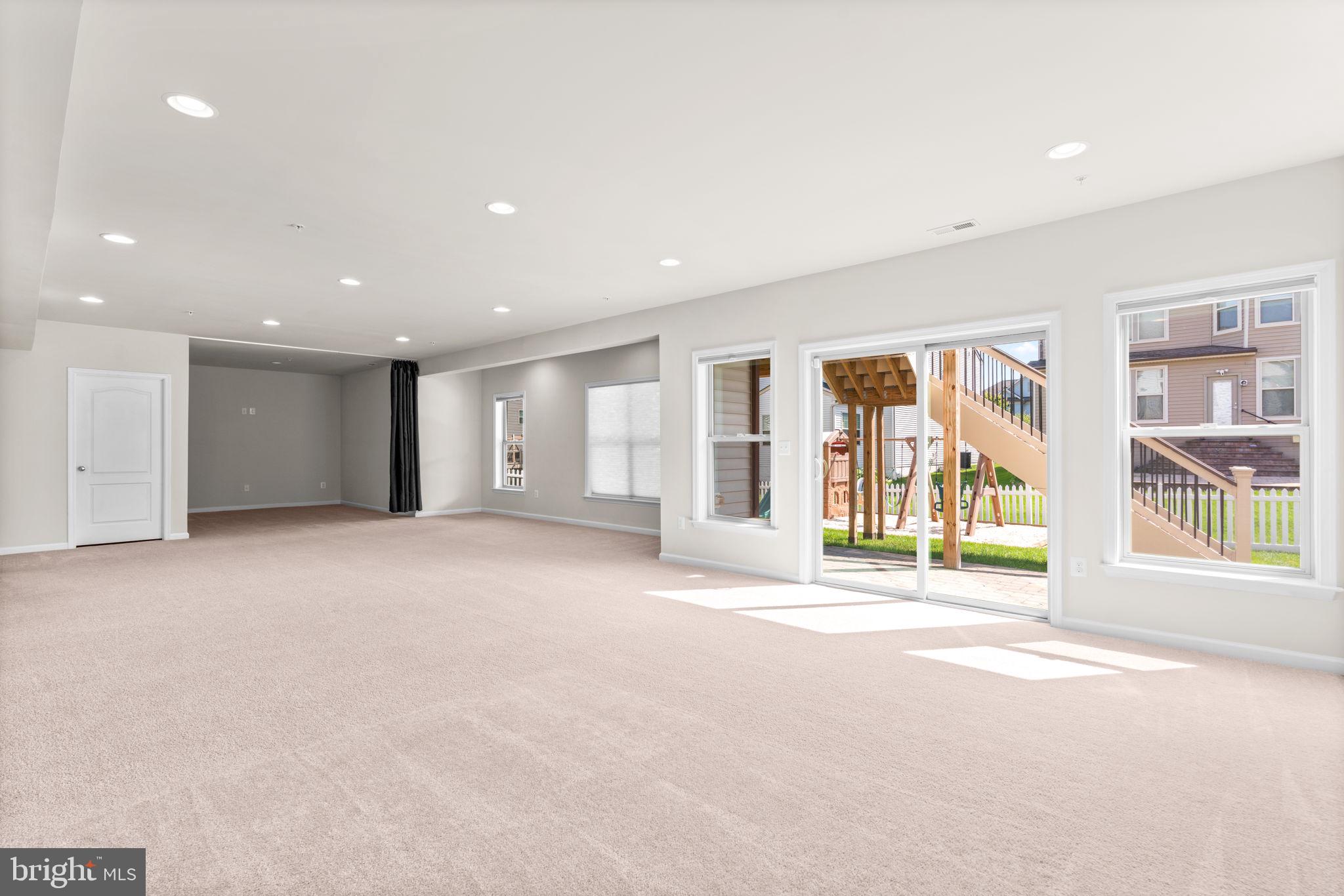 2414 Valley View Way