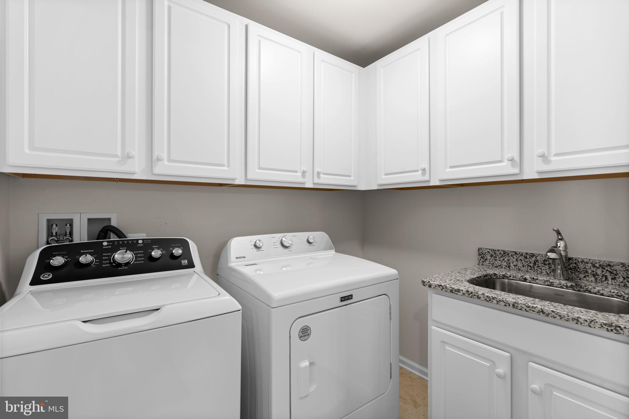 2414 Valley View Way