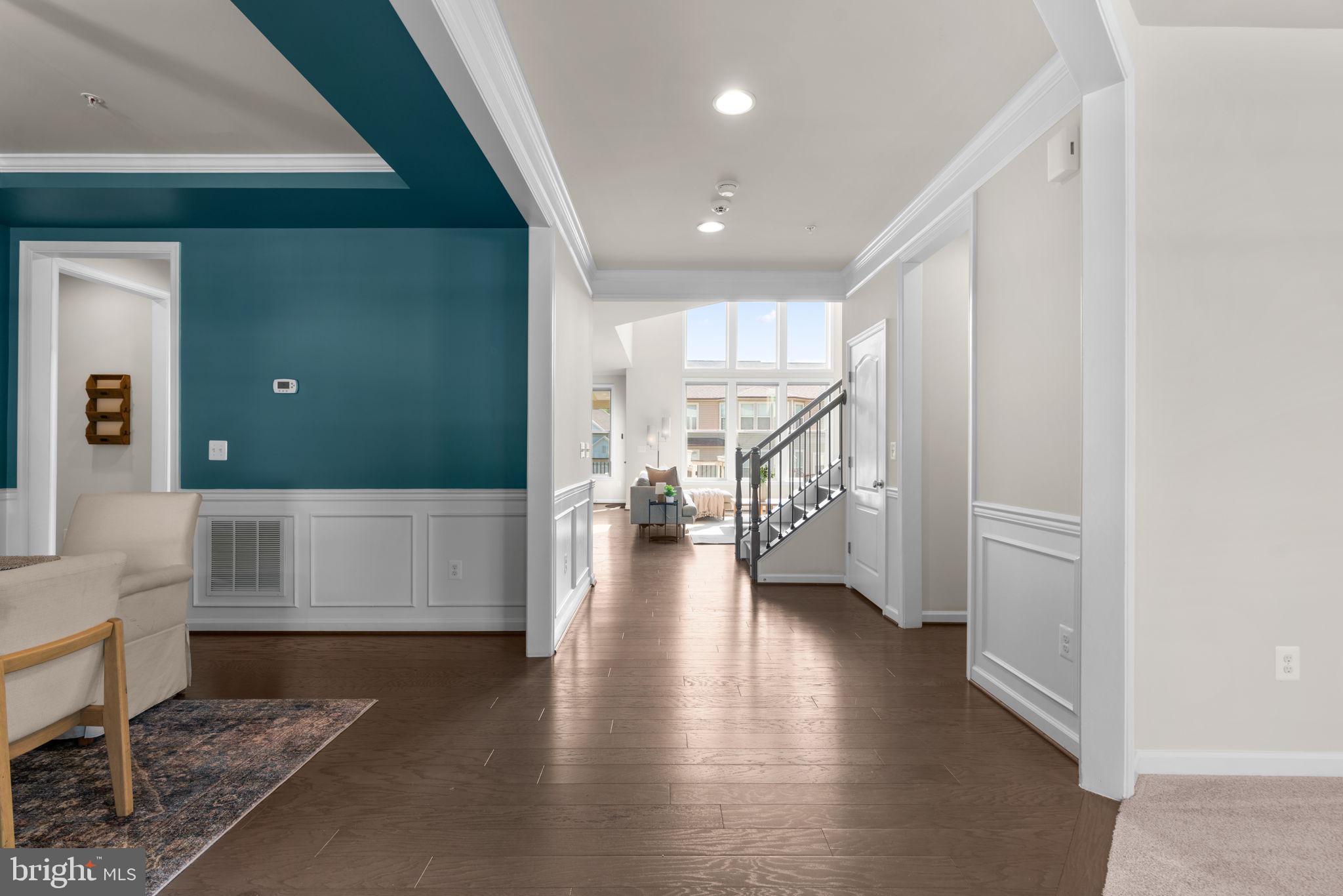 2414 Valley View Way