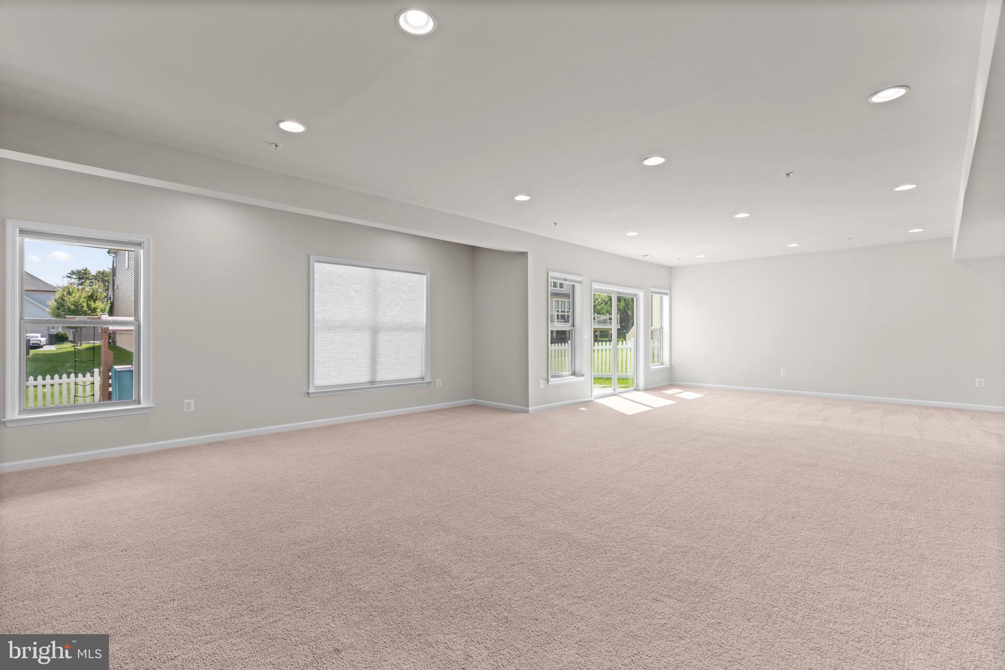 2414 Valley View Way