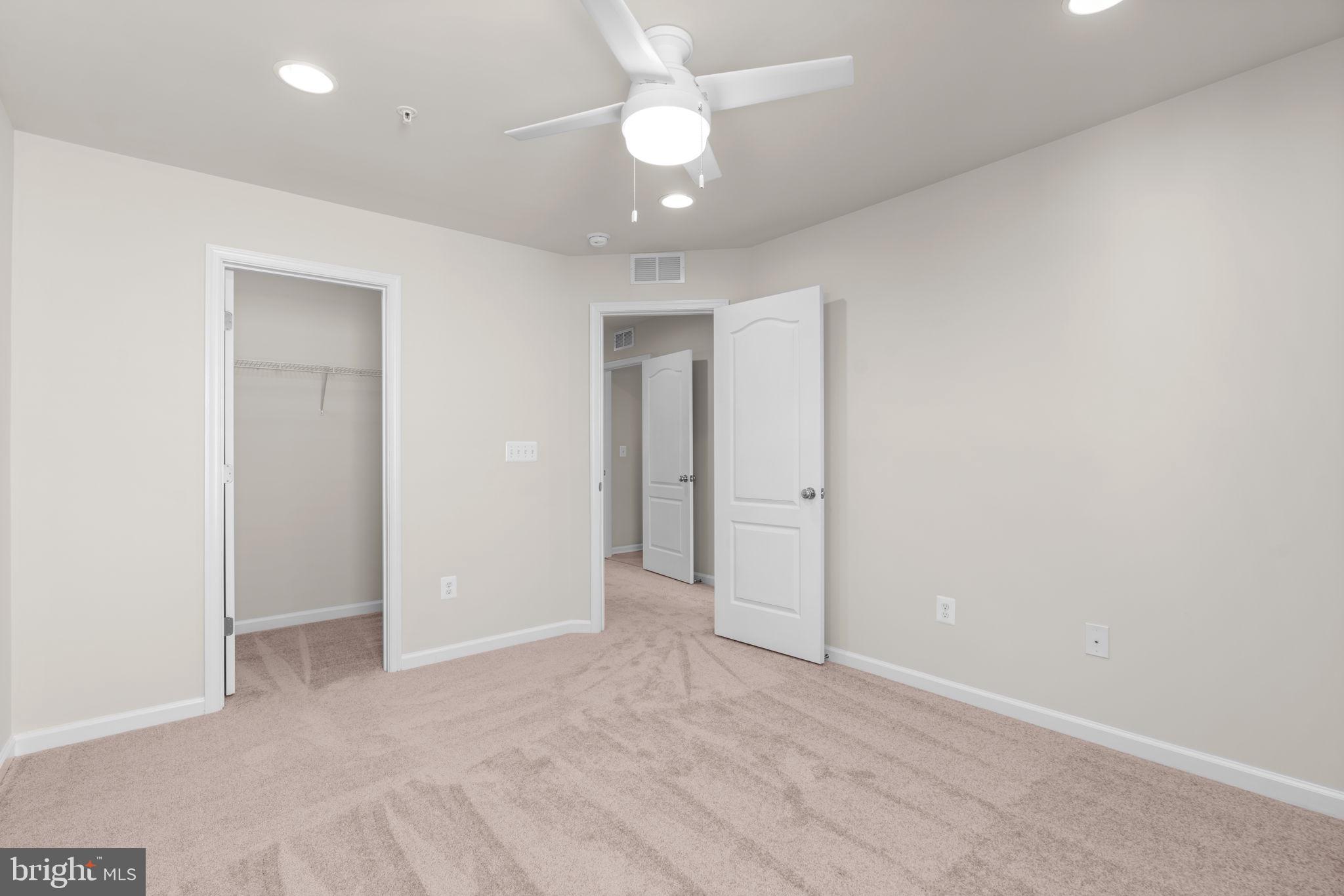 2414 Valley View Way