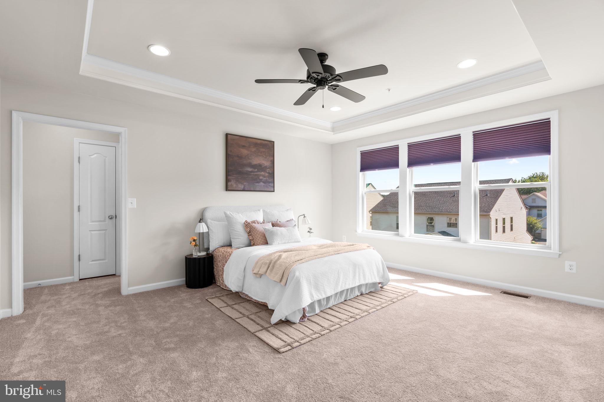 2414 Valley View Way